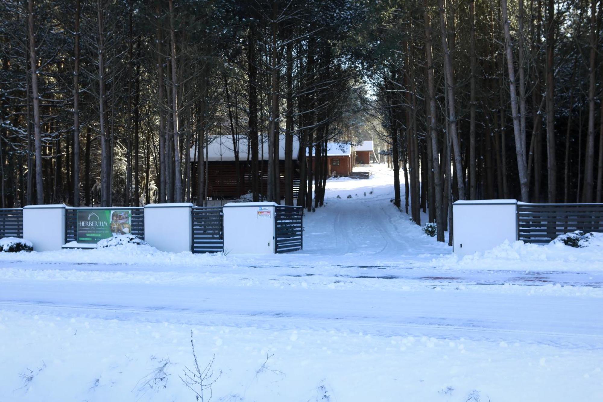 Domki Nad Zalewem W Jacni Adamow  Екстериор снимка